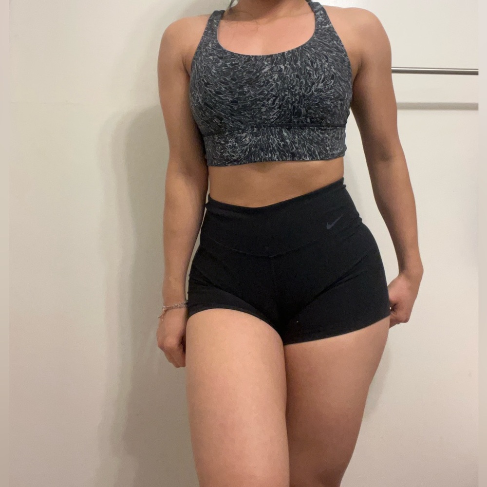 J26 Lululemon Top